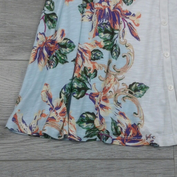 Anthropologie | sleeveless button down-shirt - Picture 5 of 8